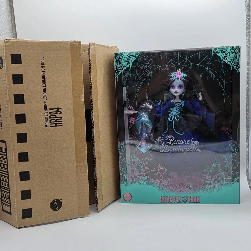 NEW Monster High Designer Series LENORE LOOMINGTON Doll With Mattel Shipper Box
